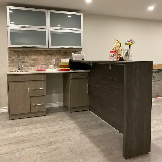 5'-4" Wall Unit with Side Bar